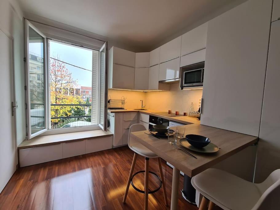 Studio A 2 Pas De La Gare Sartrouville Ngoại thất bức ảnh