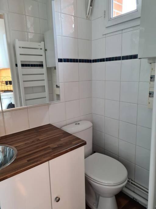 Studio A 2 Pas De La Gare Sartrouville Ngoại thất bức ảnh