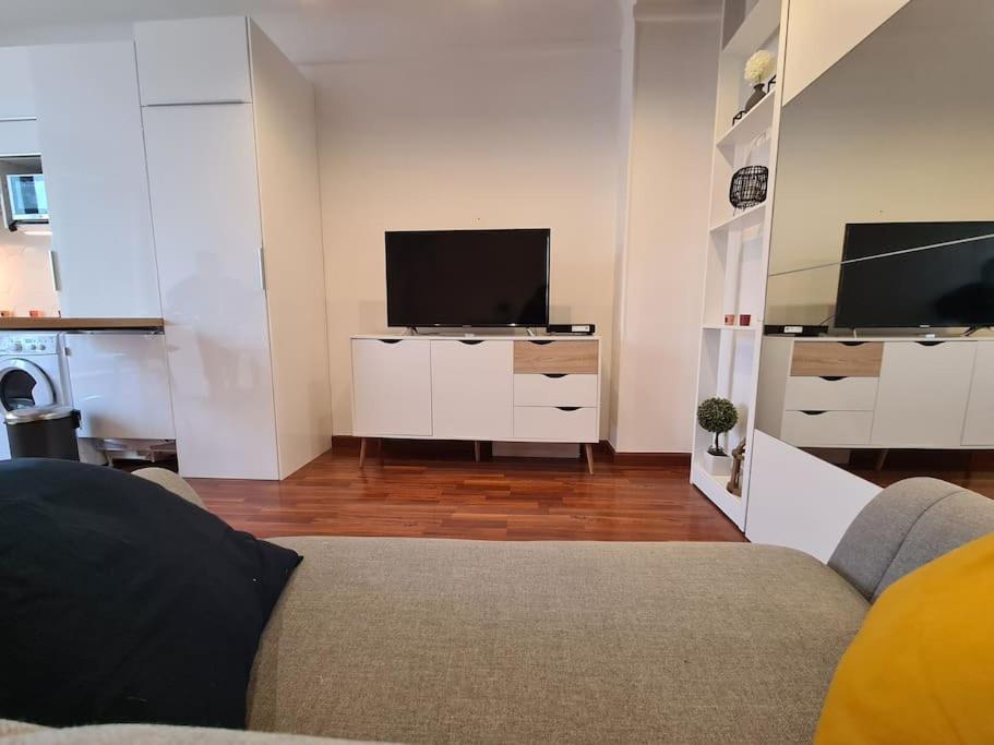 Studio A 2 Pas De La Gare Sartrouville Ngoại thất bức ảnh