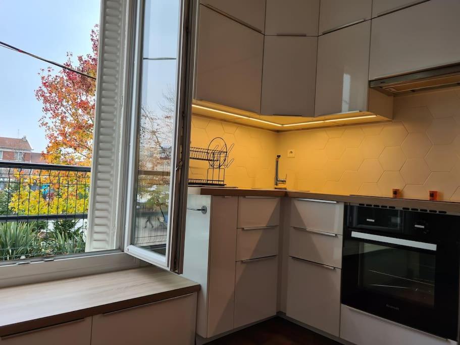 Studio A 2 Pas De La Gare Sartrouville Ngoại thất bức ảnh